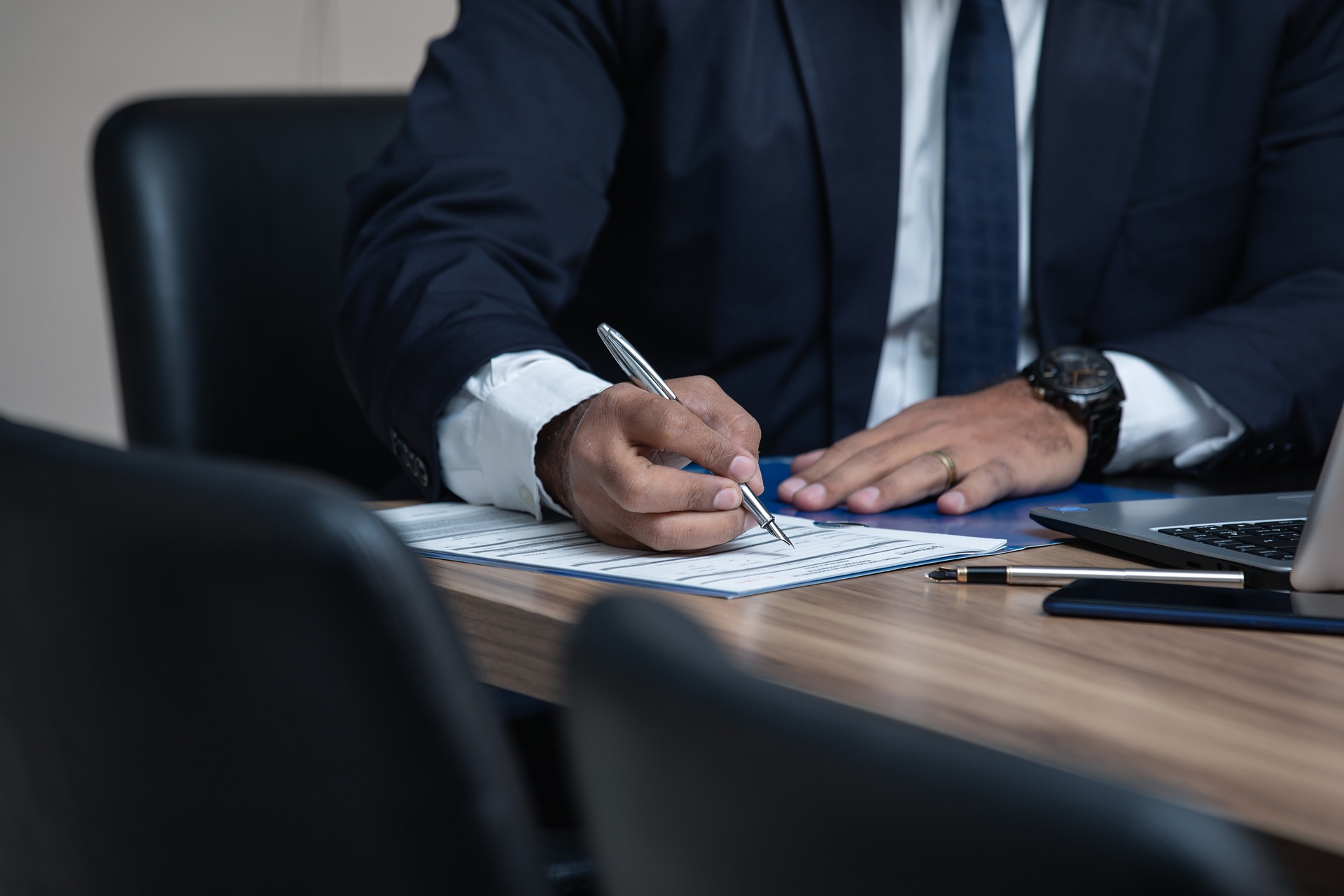 Regulation on Employee Documentation and the E-Folder